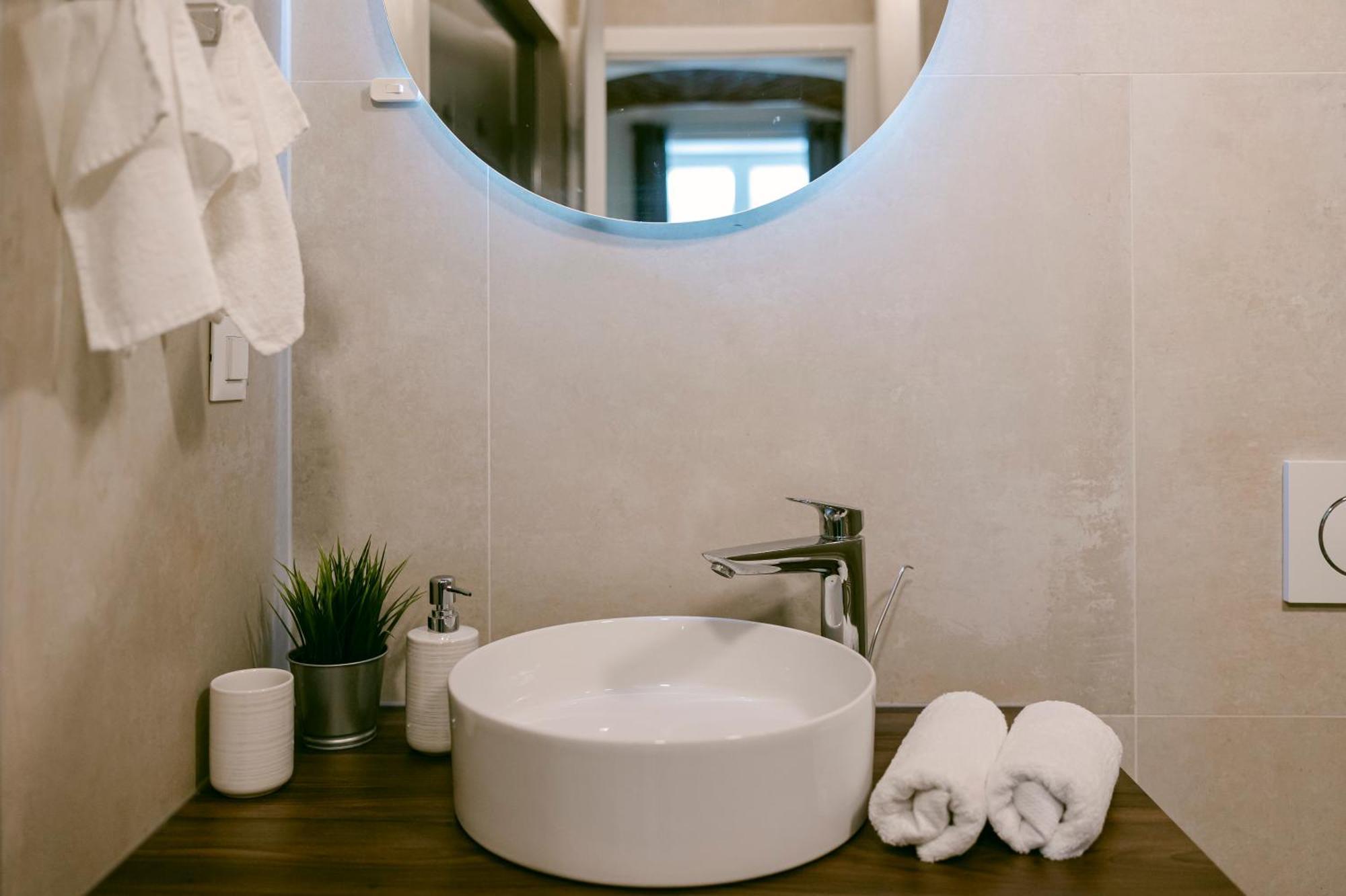 Apartments Tkalca ซาเกร็บ ภายนอก รูปภาพ